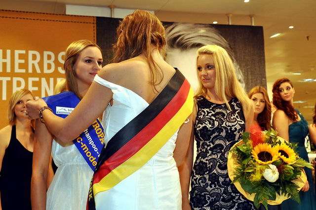 Miss Herbst   182.jpg